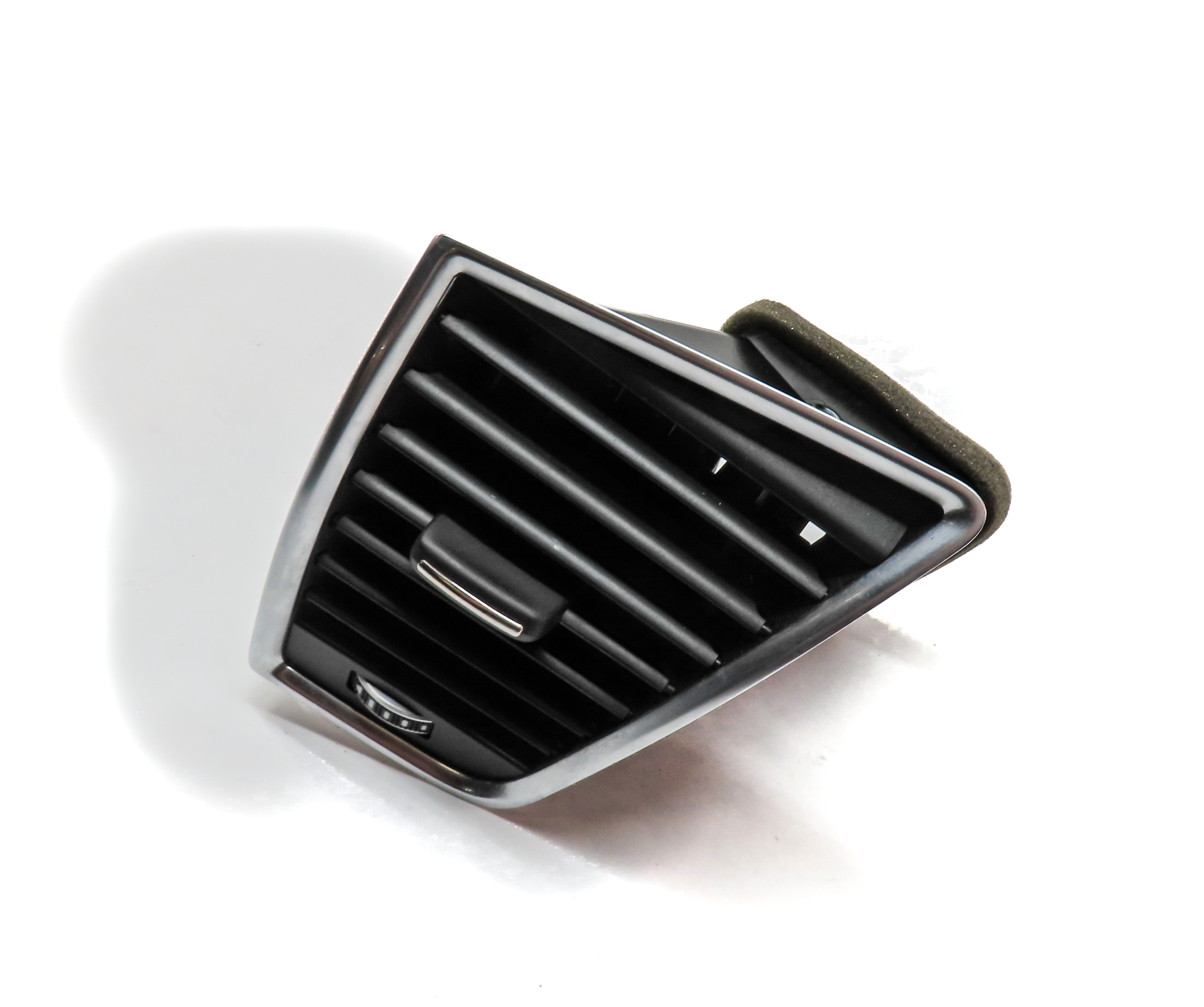 16 AUDI Q5 B8 8R FRONT LEFT DRIVER DASH HEAT AIR AC HVAC VENT (Pistachio Beige) — exact item pictured